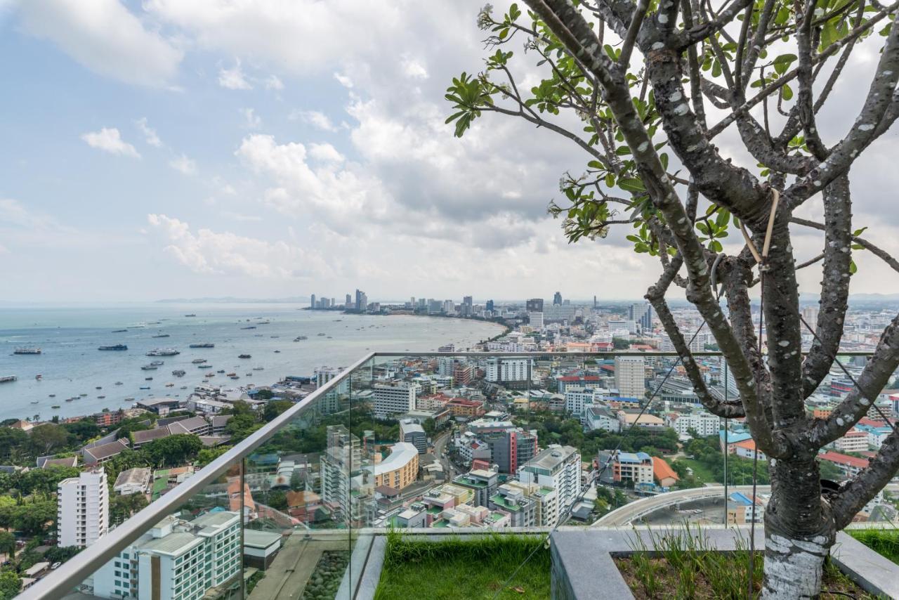 Unixx By The Sea Lägenhet Pattaya Exteriör bild